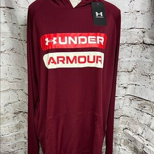 Under Armour Men’s XL Loose Fit Long Sleeve Hooded Shirt Burgundy